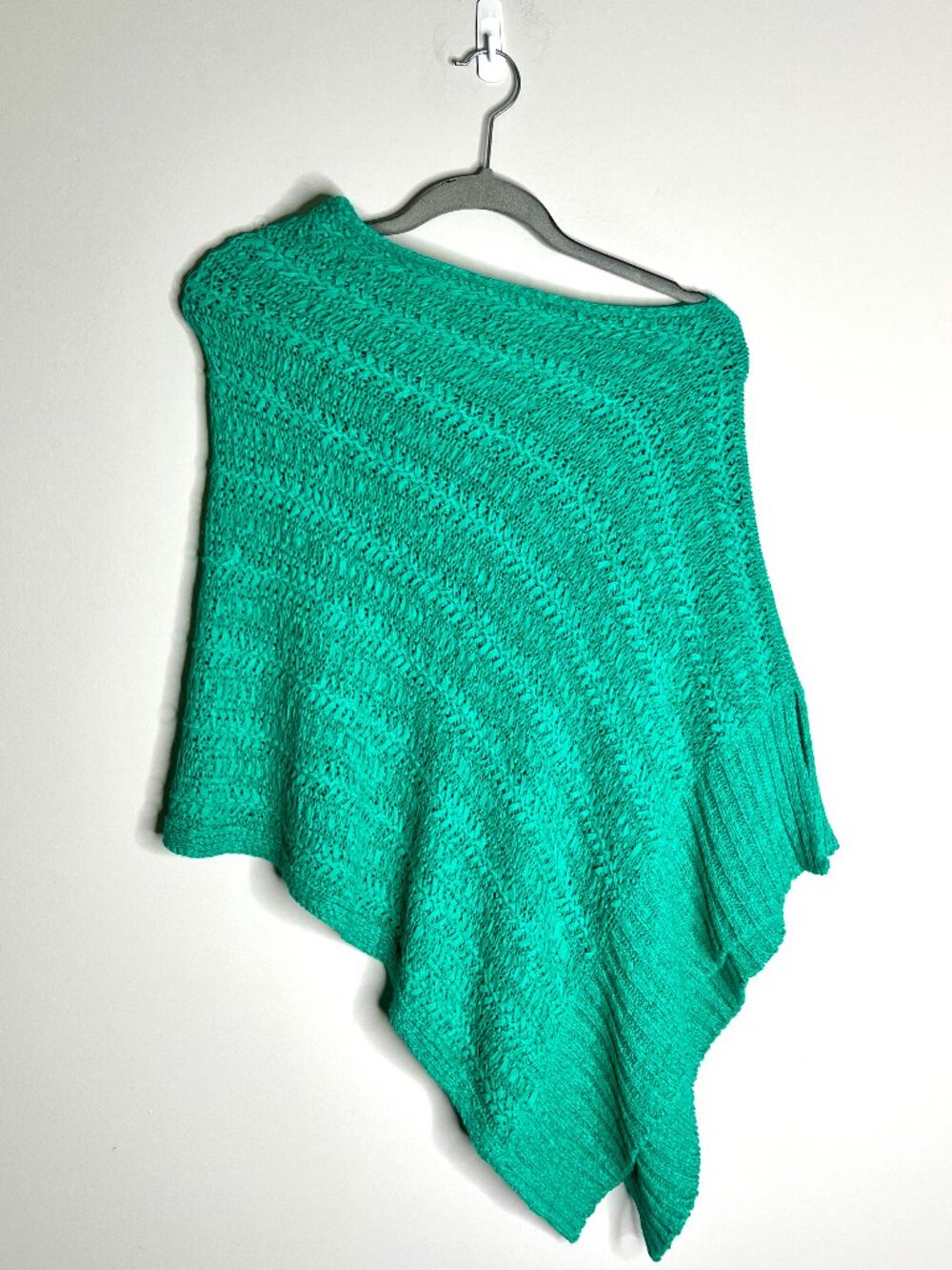 Chico's Bright Green Crochet Knit Poncho Festival Boho Beach Asymmetrical S/M